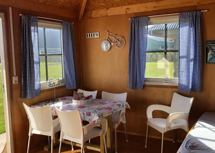 Сasa de vacaciones Boerencamping Duinzoomhoeve - Hooiberghut Altena Den Helder