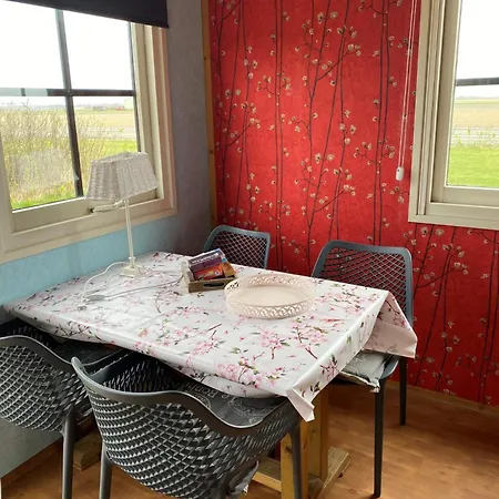 Boerencamping Duinzoomhoeve - Hooiberghut Altena 登海尔德